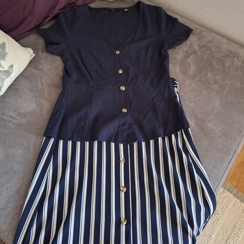 Vera Moda Navy & White Striped Skirt Set. Solid Top.  Never Worn Size M